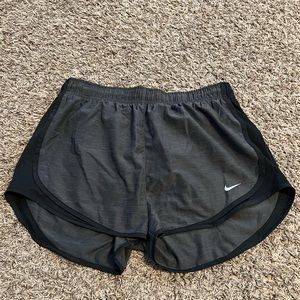 Nike workout shorts. Like new. TTS.